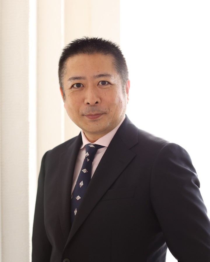 公認会計士 鈴木信裕